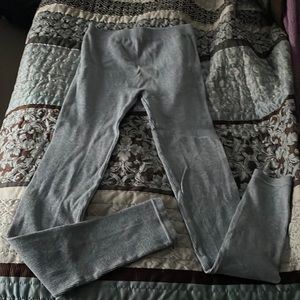 Grey ribbed leggings